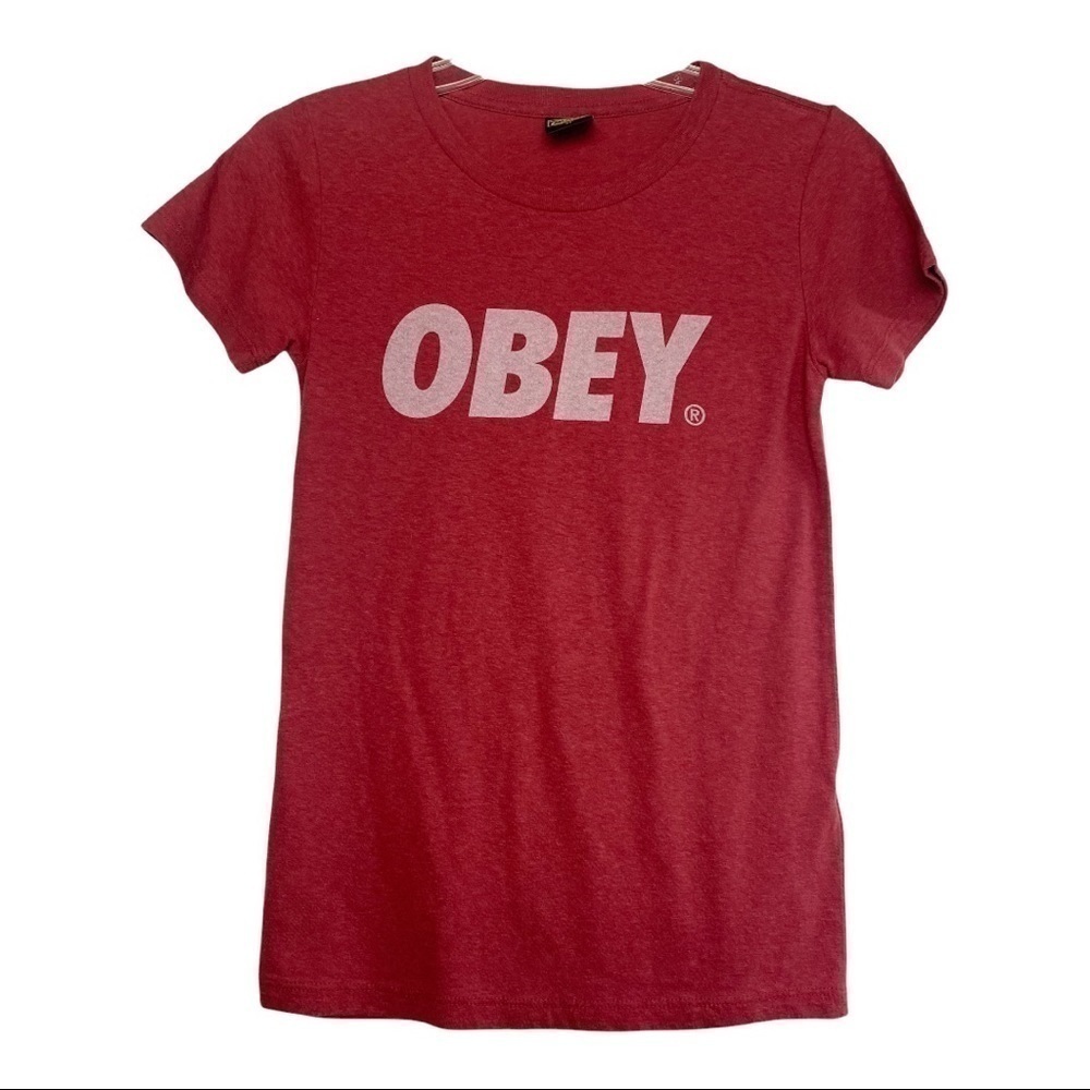 𝅺obey T-shirt Short Sleeve Red